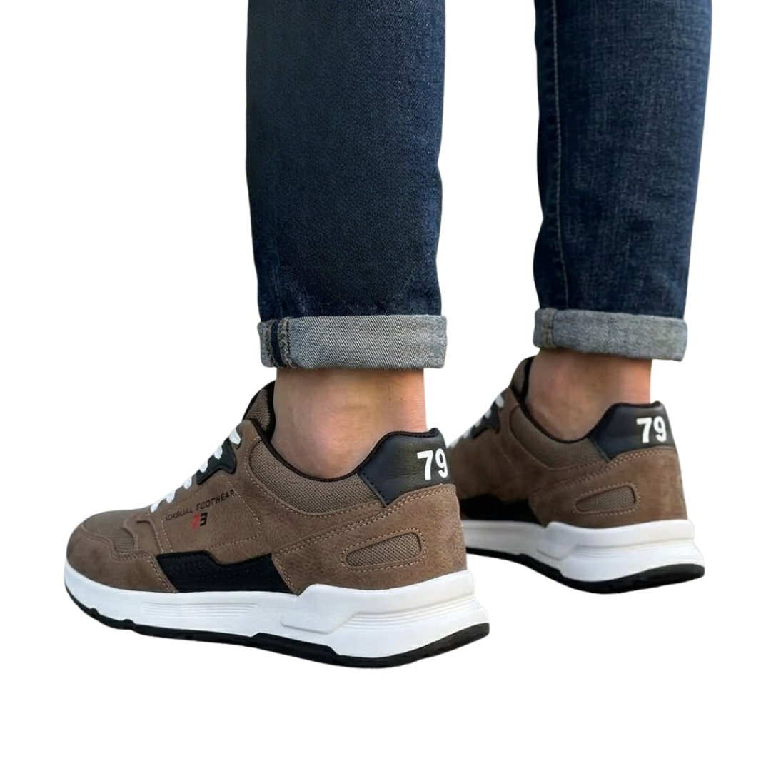 Sapatos desportivos de couro genuĂno para homem