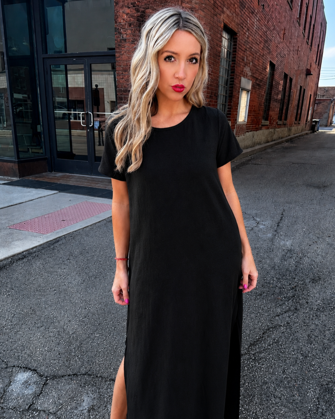 Vestido de Manga Curta com Bolsos