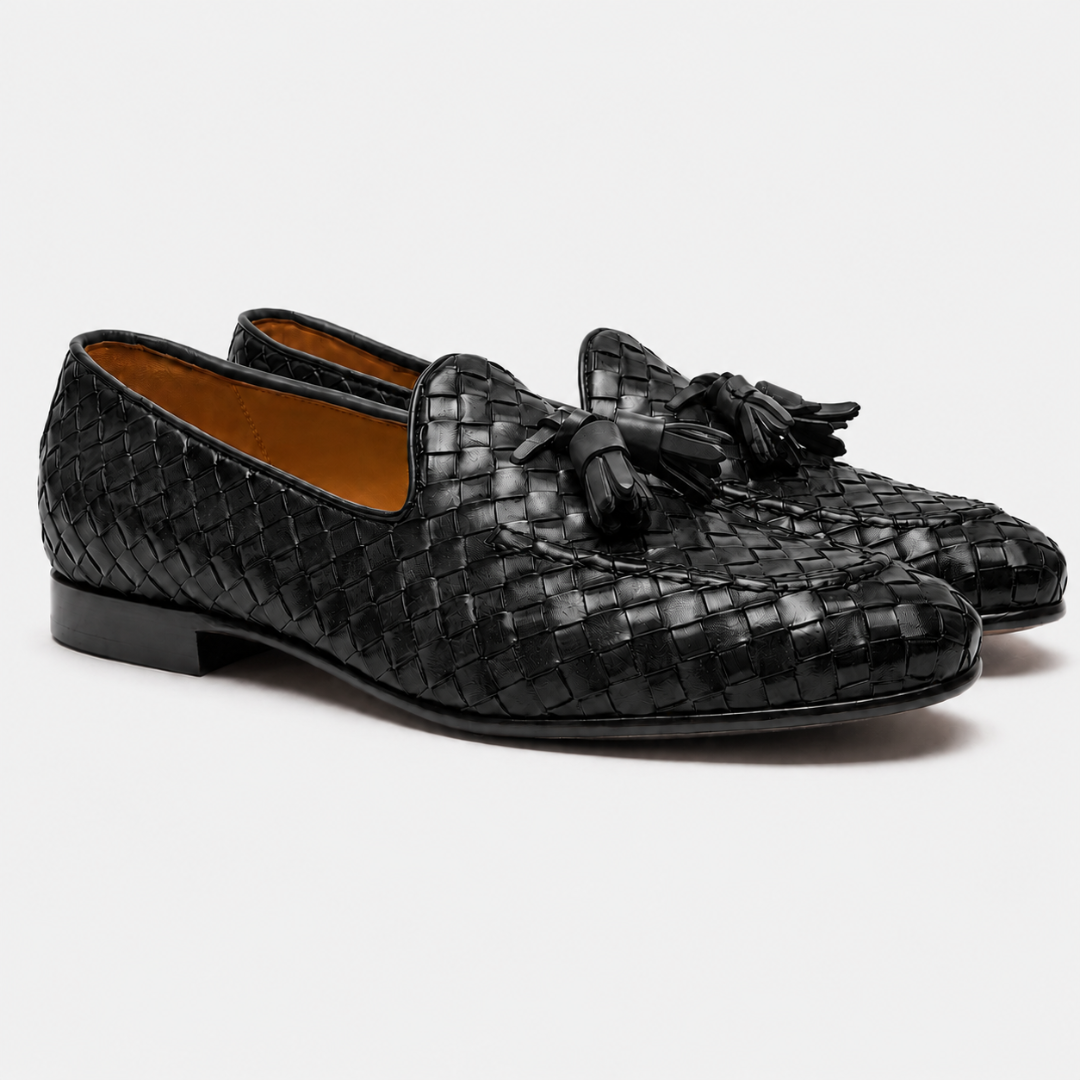 Mocassins elegantes em pele trançada
