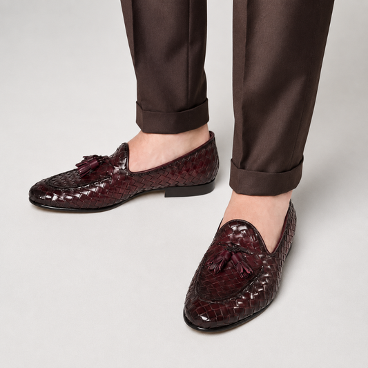 Mocassins elegantes em pele trançada