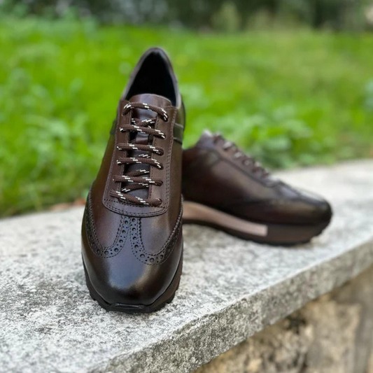 Sapatos casuais retro em pele genuína para homem 