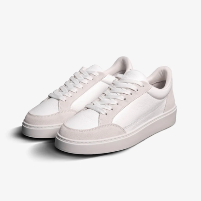 Sapatos de couro premium para uso doméstico. 