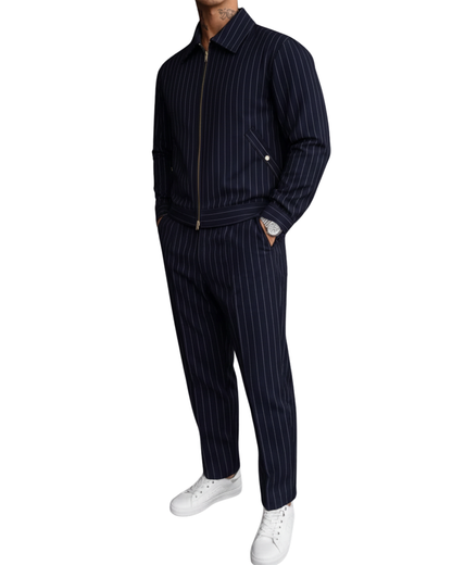 Conjunto de duas peças intemporais para homem 
