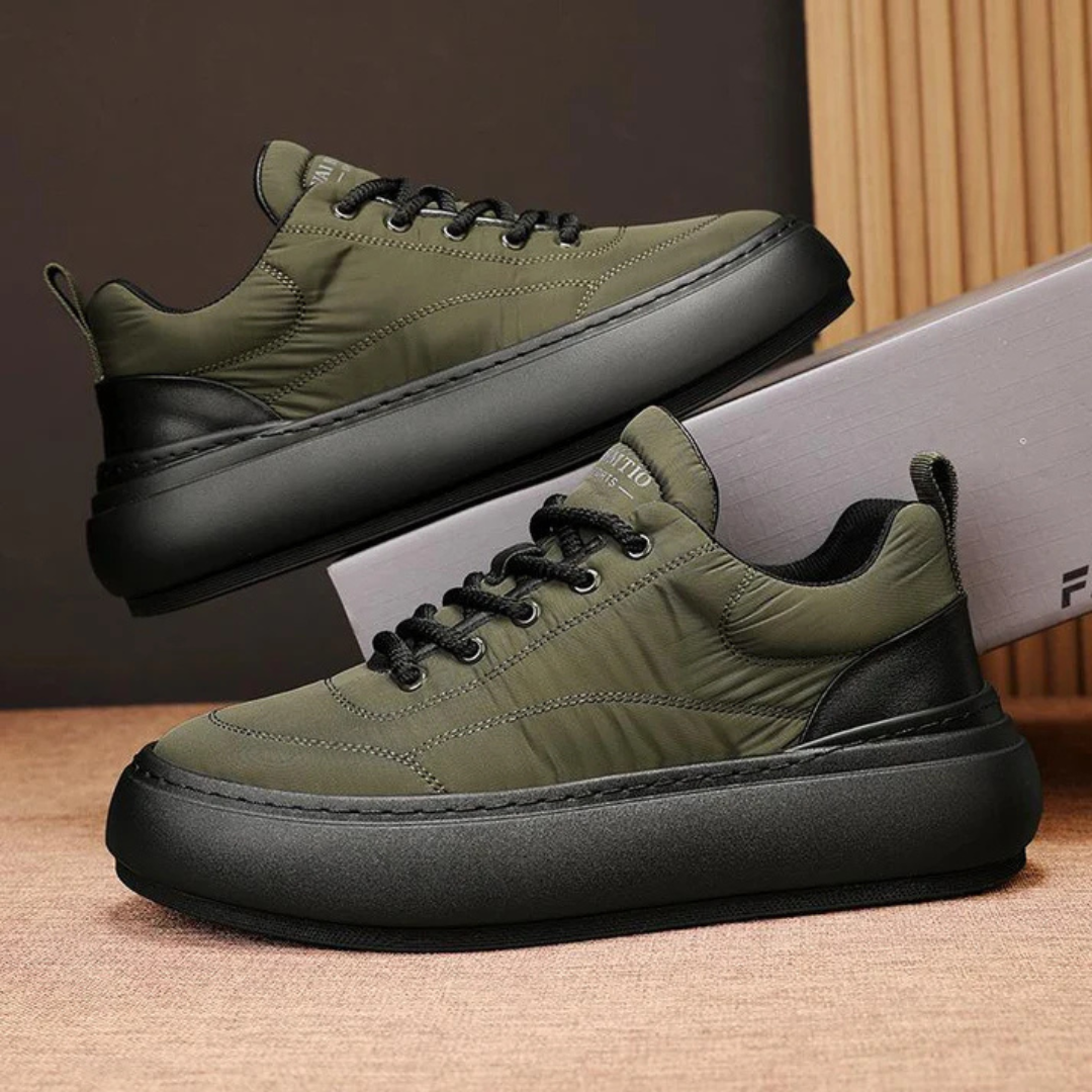 Homem Leves Shoes by Sola Macia 