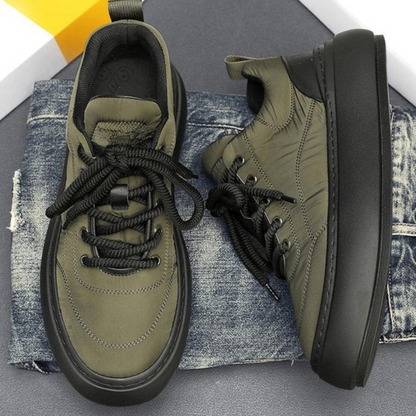 Homem Leves Shoes by Sola Macia 