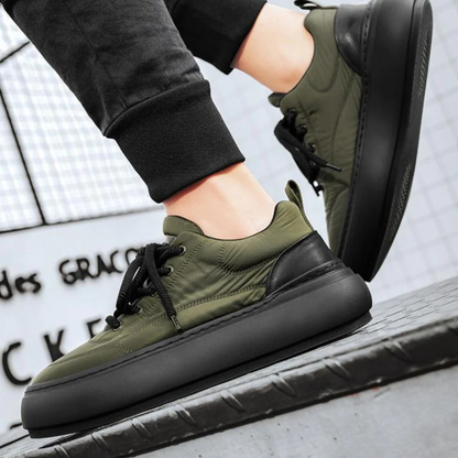 Homem Leves Shoes by Sola Macia 