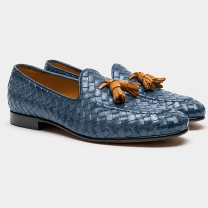 Mocassins elegantes em pele trançada