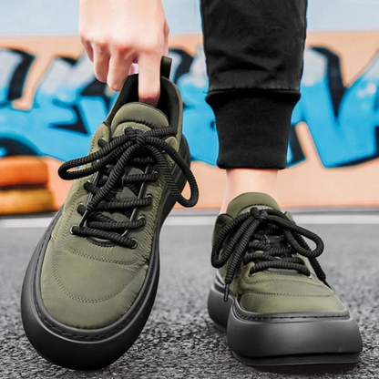 Homem Leves Shoes by Sola Macia 